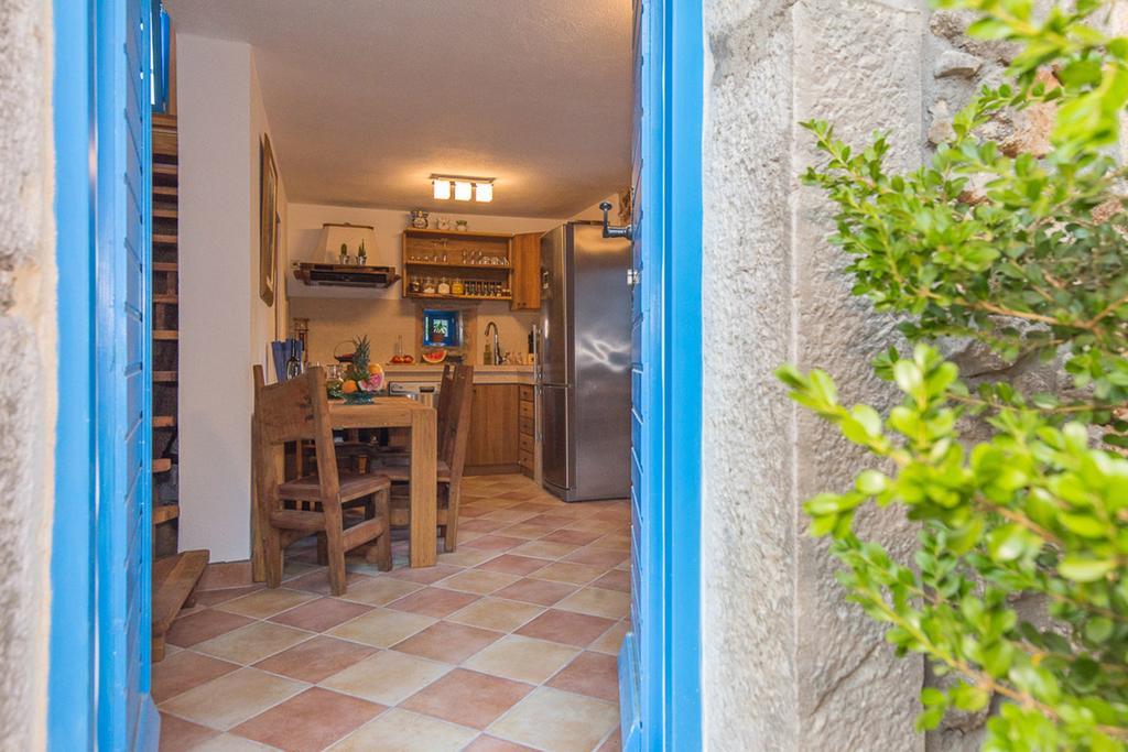 Villa Marevic Vrh  エクステリア 写真