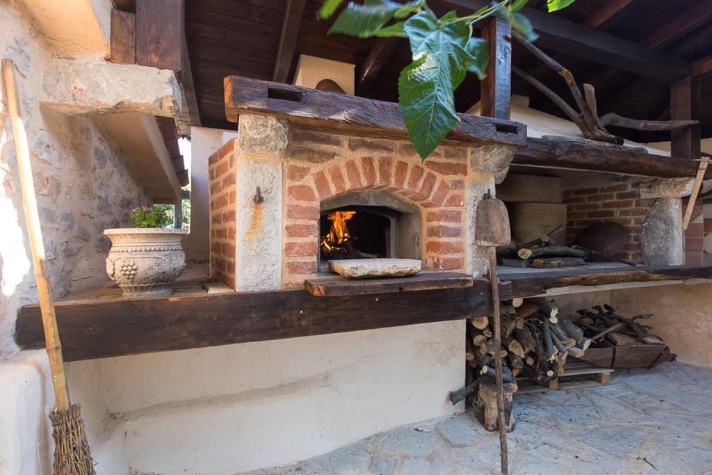 Villa Marevic Vrh  エクステリア 写真